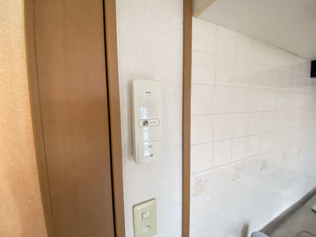 インターホン
