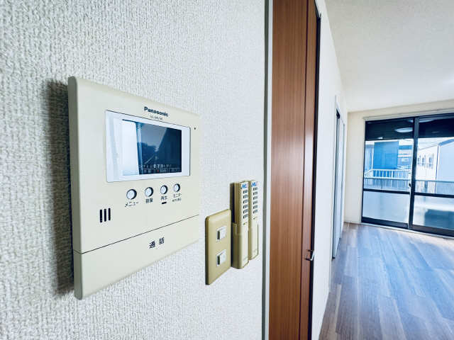 モニター付きインターホン