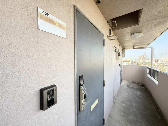 モニター付きインターホン