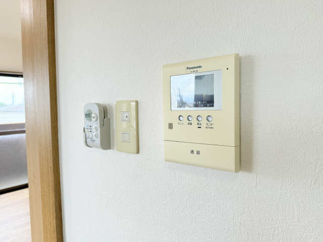 モニター付きインターホン