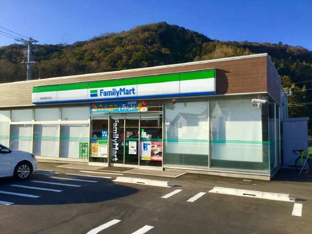 ファミリーマート