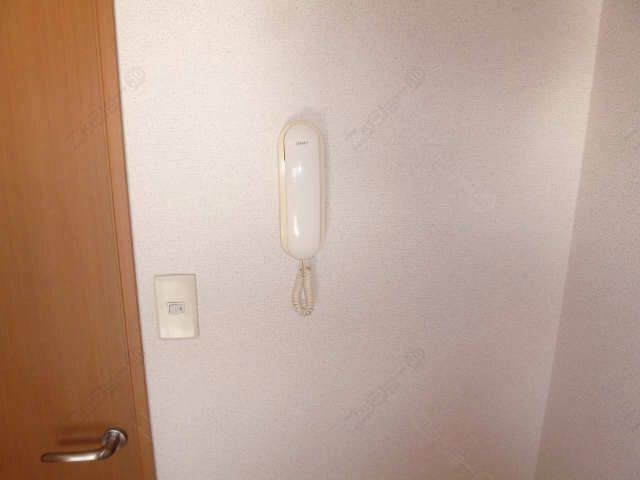 インターホン