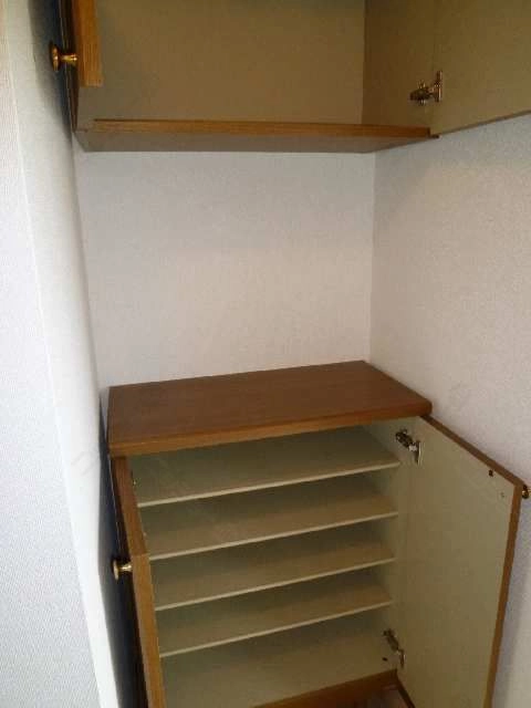シューズBOX