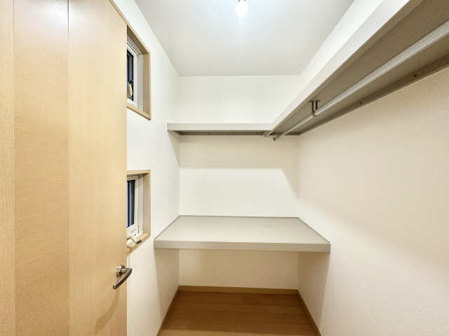 ウォークイン収納