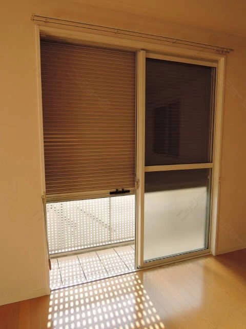 シャッター雨戸