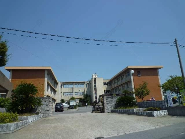 平坂中学校徒歩１２分