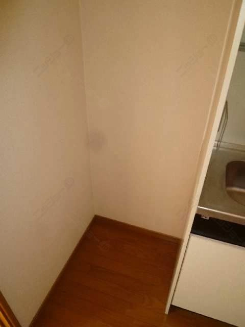 冷蔵庫置き場