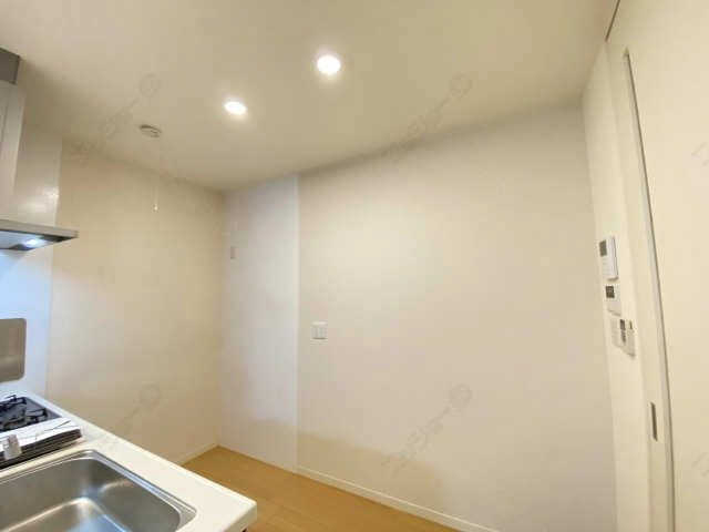 キッチン背面スペース