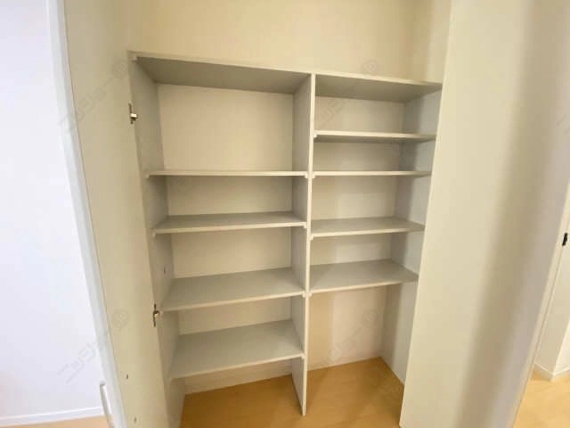 廊下マルチ収納