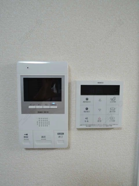 モニター付きインターホン