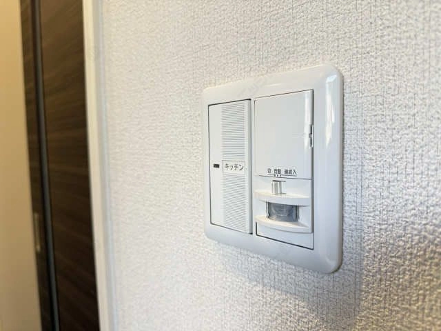 玄関センサー照明