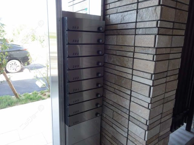 集合ポスト（エントランス内）