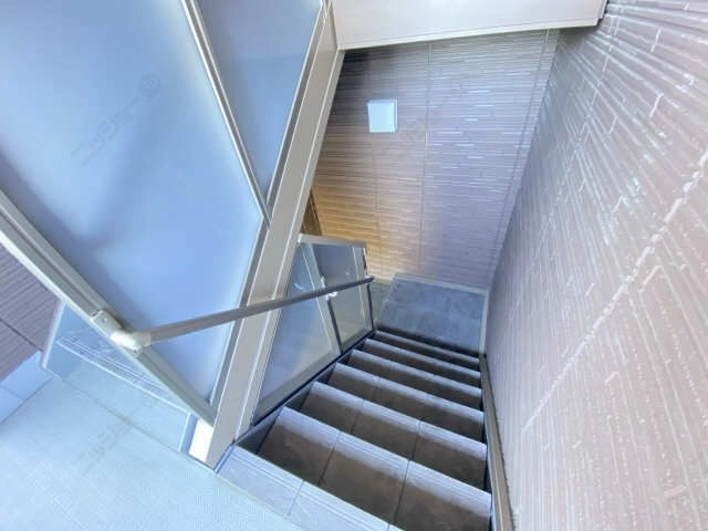 共用階段