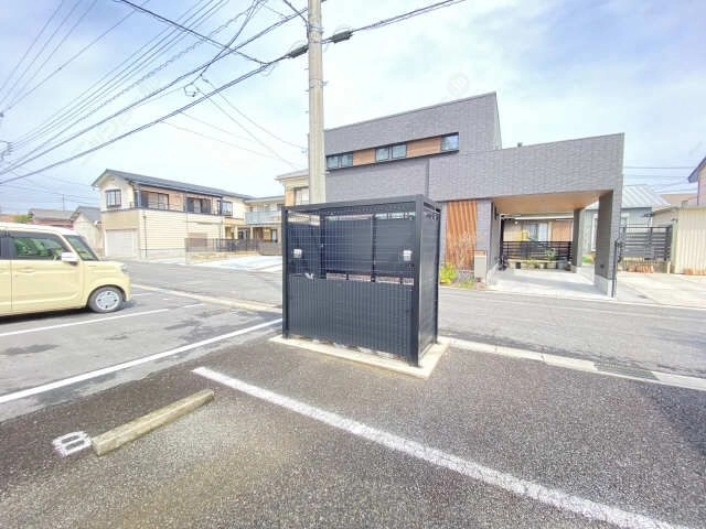 敷地内ゴミステーシ ョン