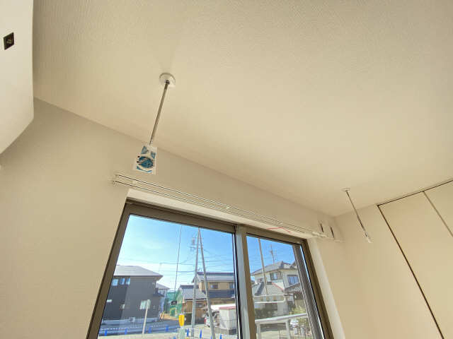 寝室室内物干し