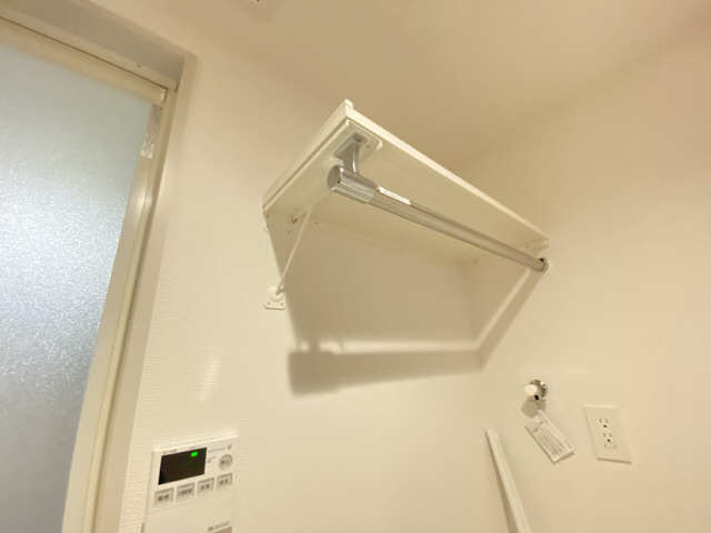 洗濯機置場上部棚