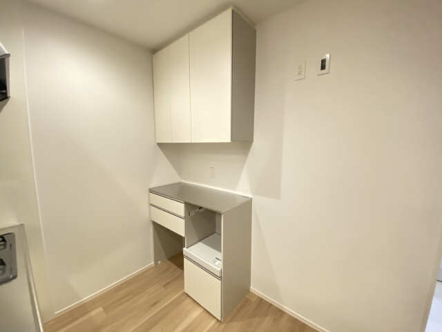 造り付け食器棚