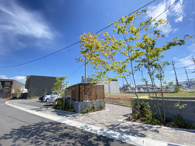 敷地内ゴミ置き場