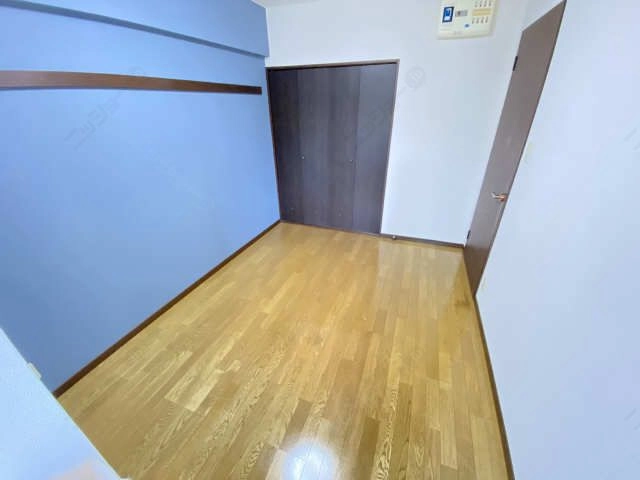 洋室2