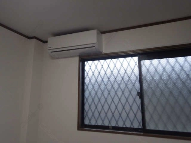 北側和室エアコン