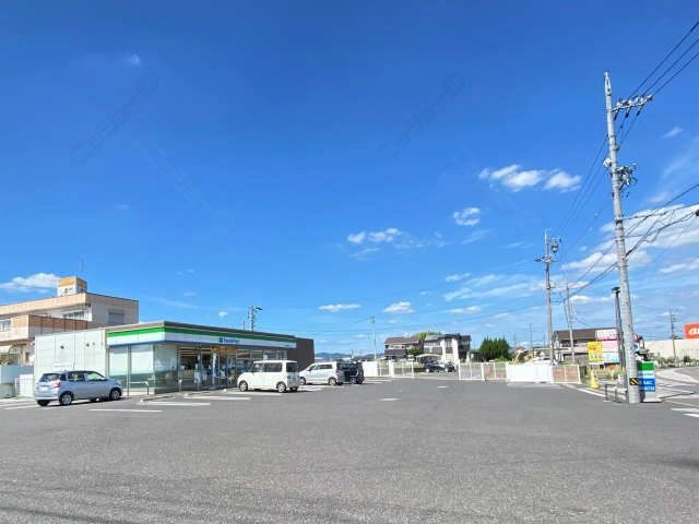 ファミリーマート扶桑町高雄店