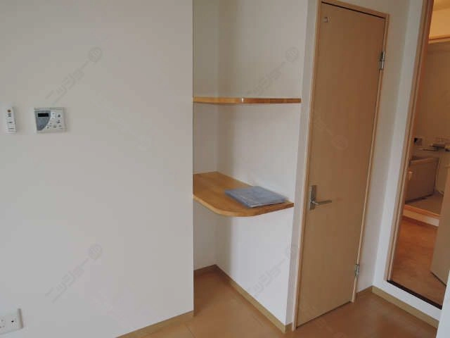 収納棚