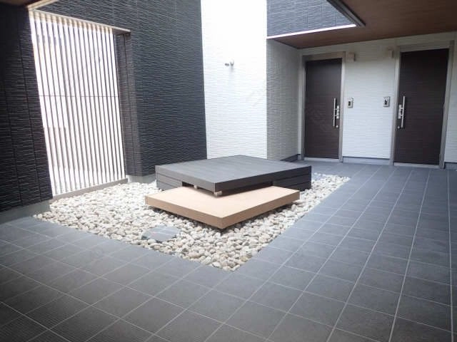 建物内エントランス