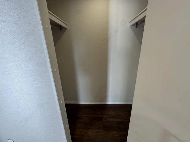 クローゼット内