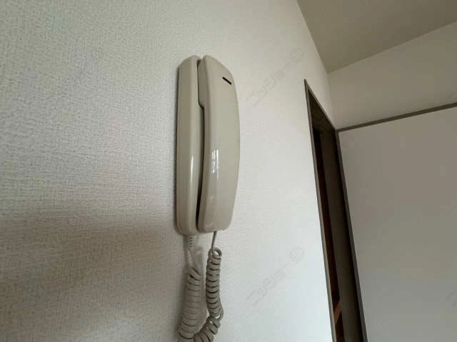 インターホン