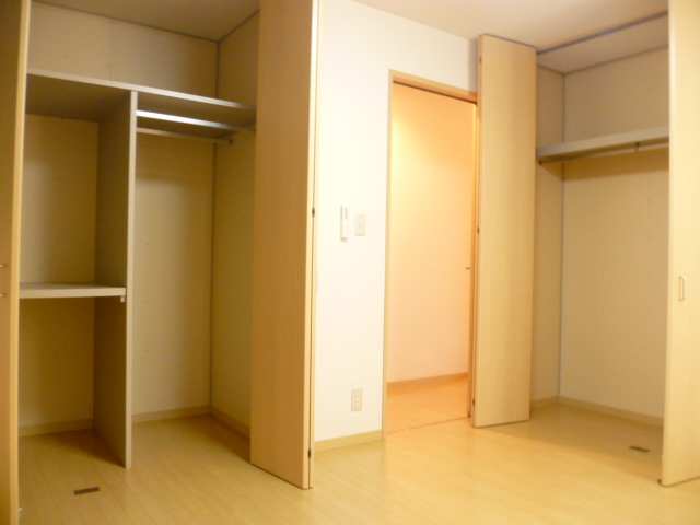 北洋間(ｸﾛｰｾﾞｯﾄ)