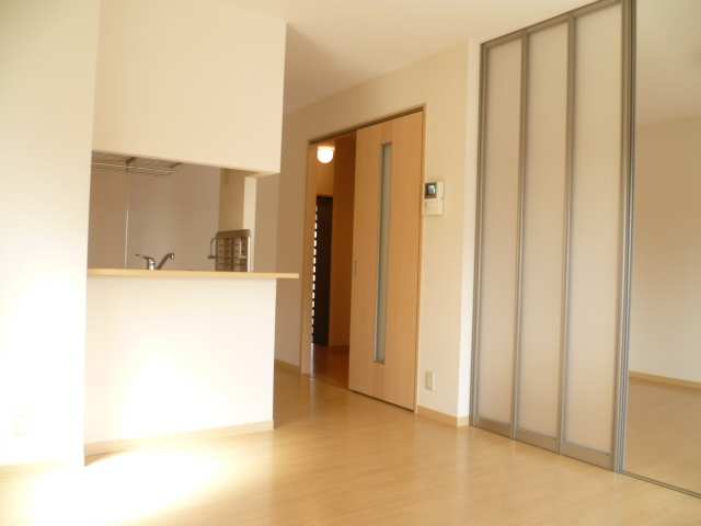 ﾘﾋﾞﾝｸﾞ(ｽﾗｲﾄﾞｽｸﾘｰﾝ)