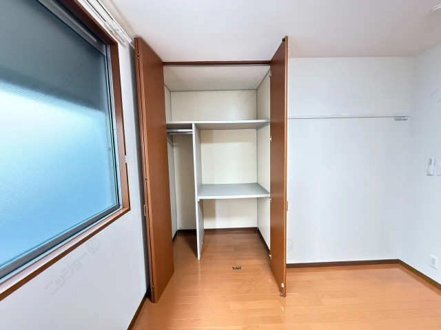北側洋室収納