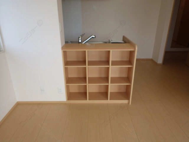 キッチン裏収納