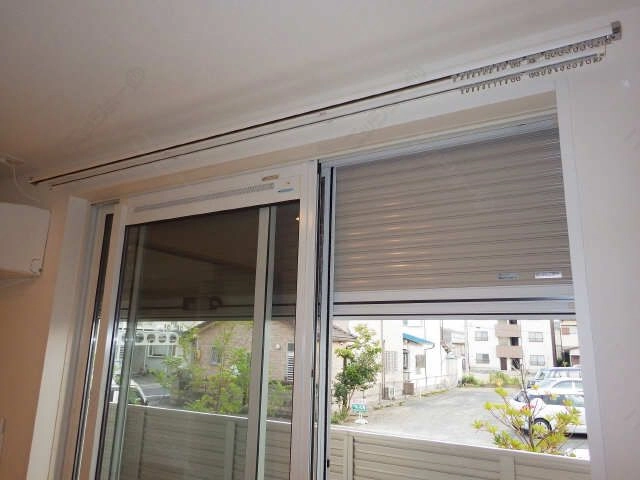シャッター雨戸