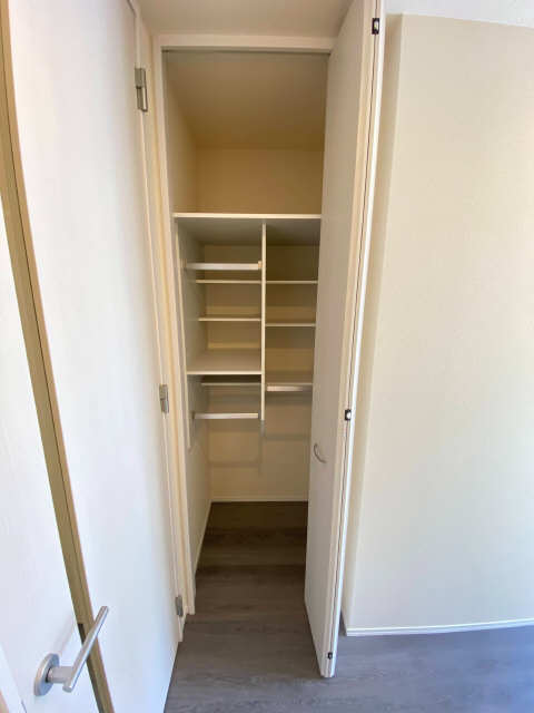 廊下収納