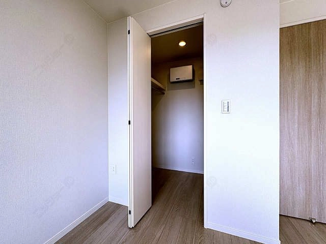 南洋室・ｳｫｰｸｲﾝｸﾛｰｾﾞｯﾄ