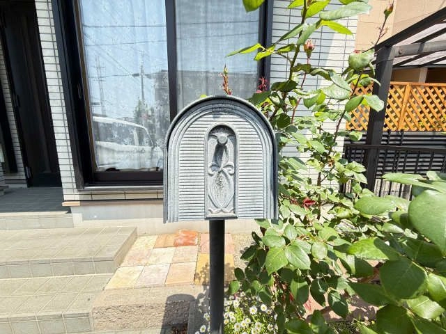 ポスト