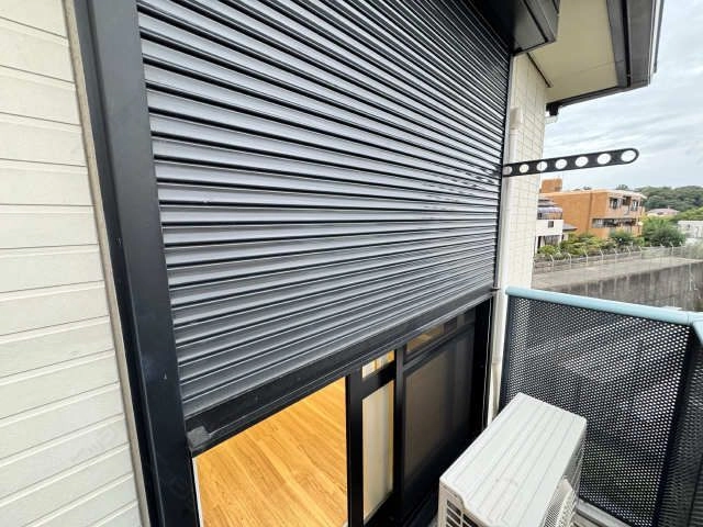 シャッター
