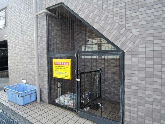 ゴミ置き場