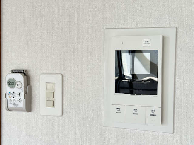 モニター付きインターホン