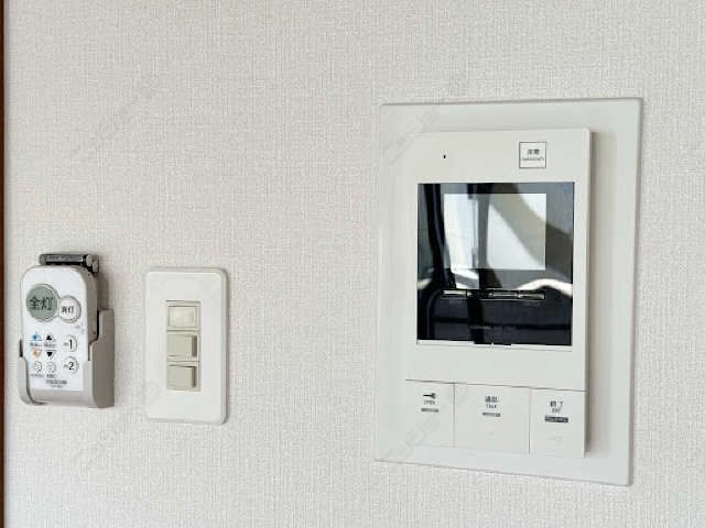 モニター付きインターホン