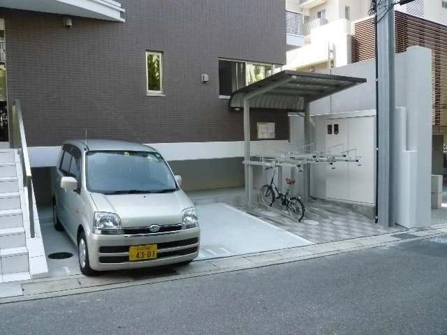 駐車場3駐輪場