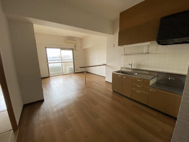 リビング（同型）