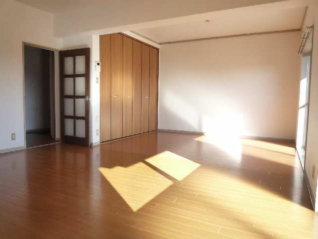 リビング（同型）