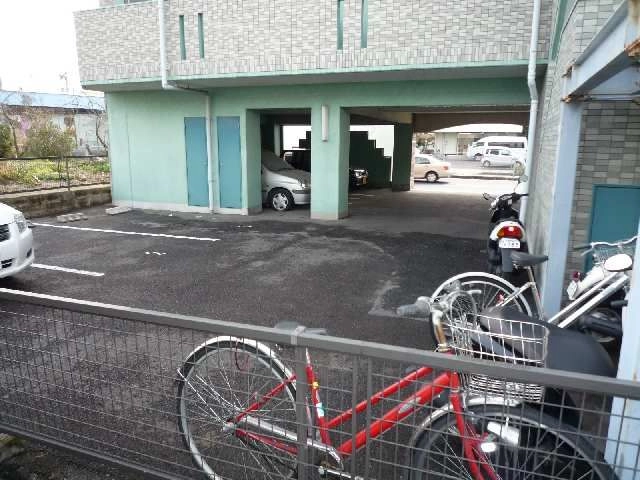 駐車・駐輪場