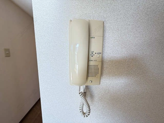 インターホン