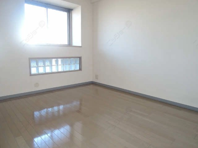 室内（同型）