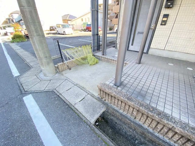 ごみ置場