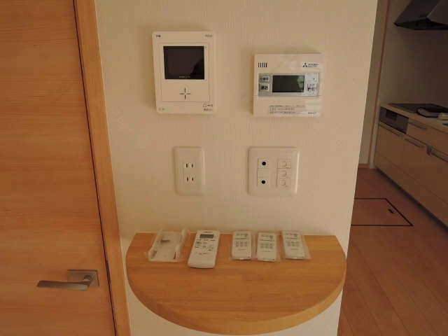 モニター付インターホン