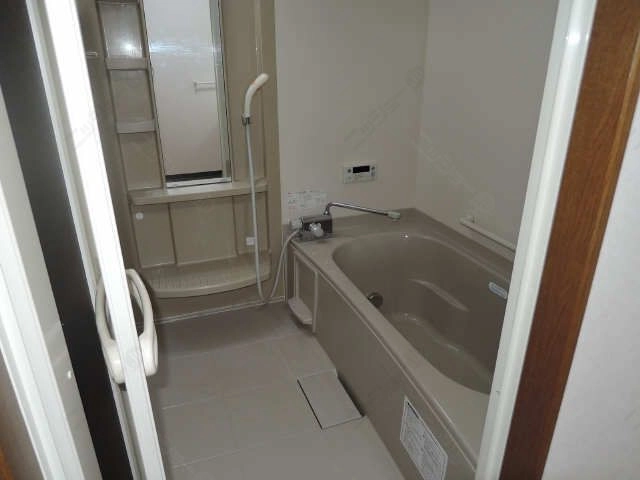 浴室（同型）